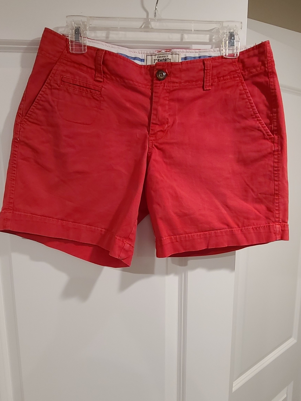 Old Navy Perfect 7" Shorts